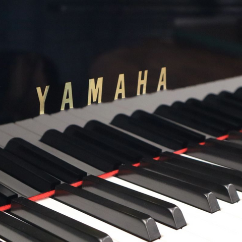 Yamaha G3B Grand Piano - Polished Ebony (Reconditioned) Yamaha G3B Grand Piano - Polished Ebony (Reconditioned)