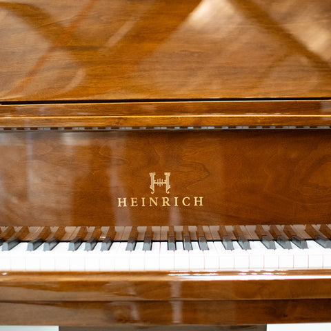 Heinrich HG-152 Grand Piano - WALNUT Heinrich HG-152 Grand Piano - WALNUT