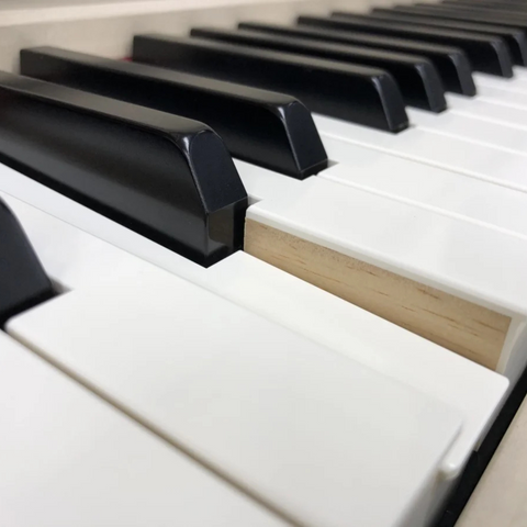 Yamaha CLP-575WA Digital Piano - Walnut (reconditioned)
