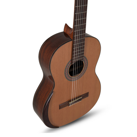 Manuel Rodriguez Superior C solid Cedar 4/4
