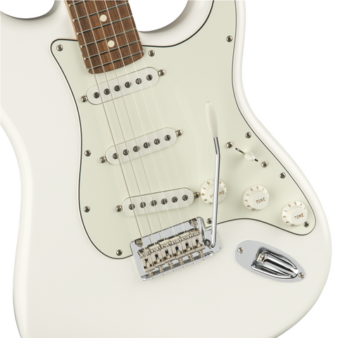 Fender Player Stratocaster – Polar White