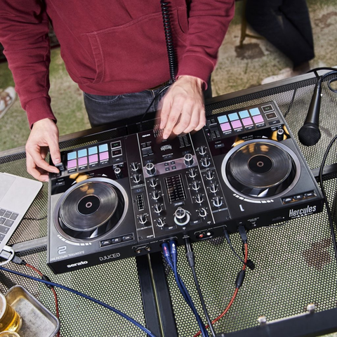 Hercules Inpulse 500 Professional 2-Deck DJ Controller