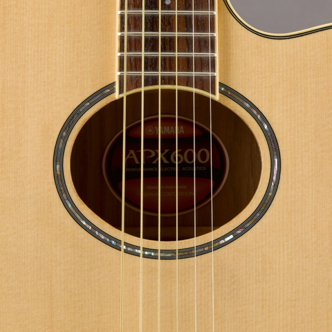 Yamaha APX600 Acoustic-Electric Guitar – Natural
