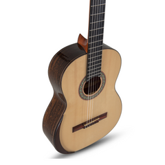 Manuel Rodríguez Superior B Spruce Classical Guitar 4/4