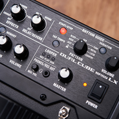 مضخم صوت الباس BOSS Dual Cube Bass DCB-LX
