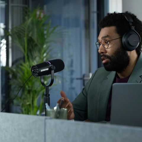 Shure MV7+-K Dynamic Hybrid Podcast Microphone