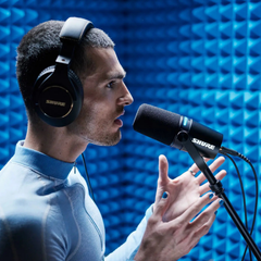 Shure MV7+-K Dynamic Hybrid Podcast Microphone