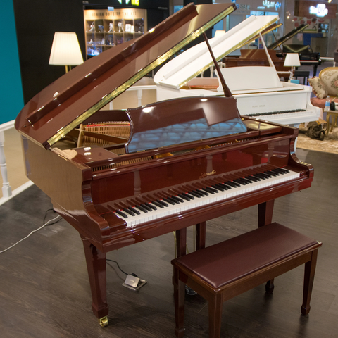 Ritmüller R8 Baby Grand Piano – Brown