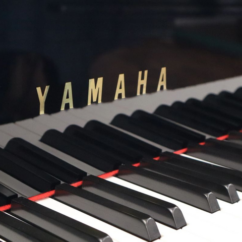 Yamaha G3B Grand Piano - Polished Ebony (Reconditioned)