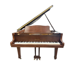 Yamaha C3 Grand Piano – Walnut (Reconditioned)