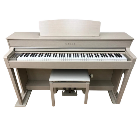 Yamaha CLP-575WA Digital Piano - Walnut (reconditioned)