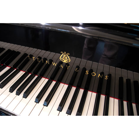 Steinway & Sons Grand piano S-155  (Pre-Owned)